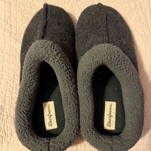 dearfoams Charcoal Gray Cozy Slip-On Slippers